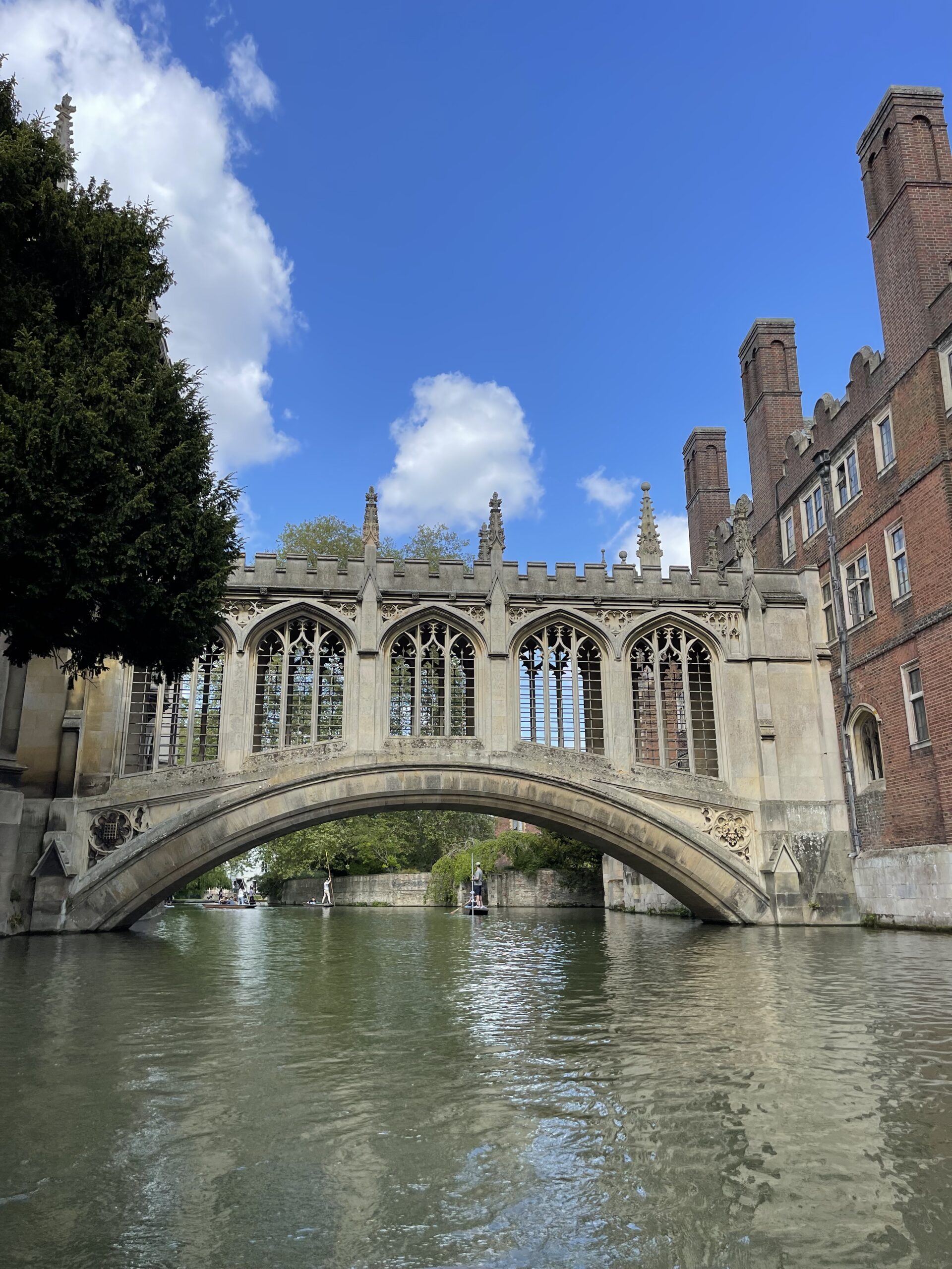 10 Easy Day Trips from London by Train